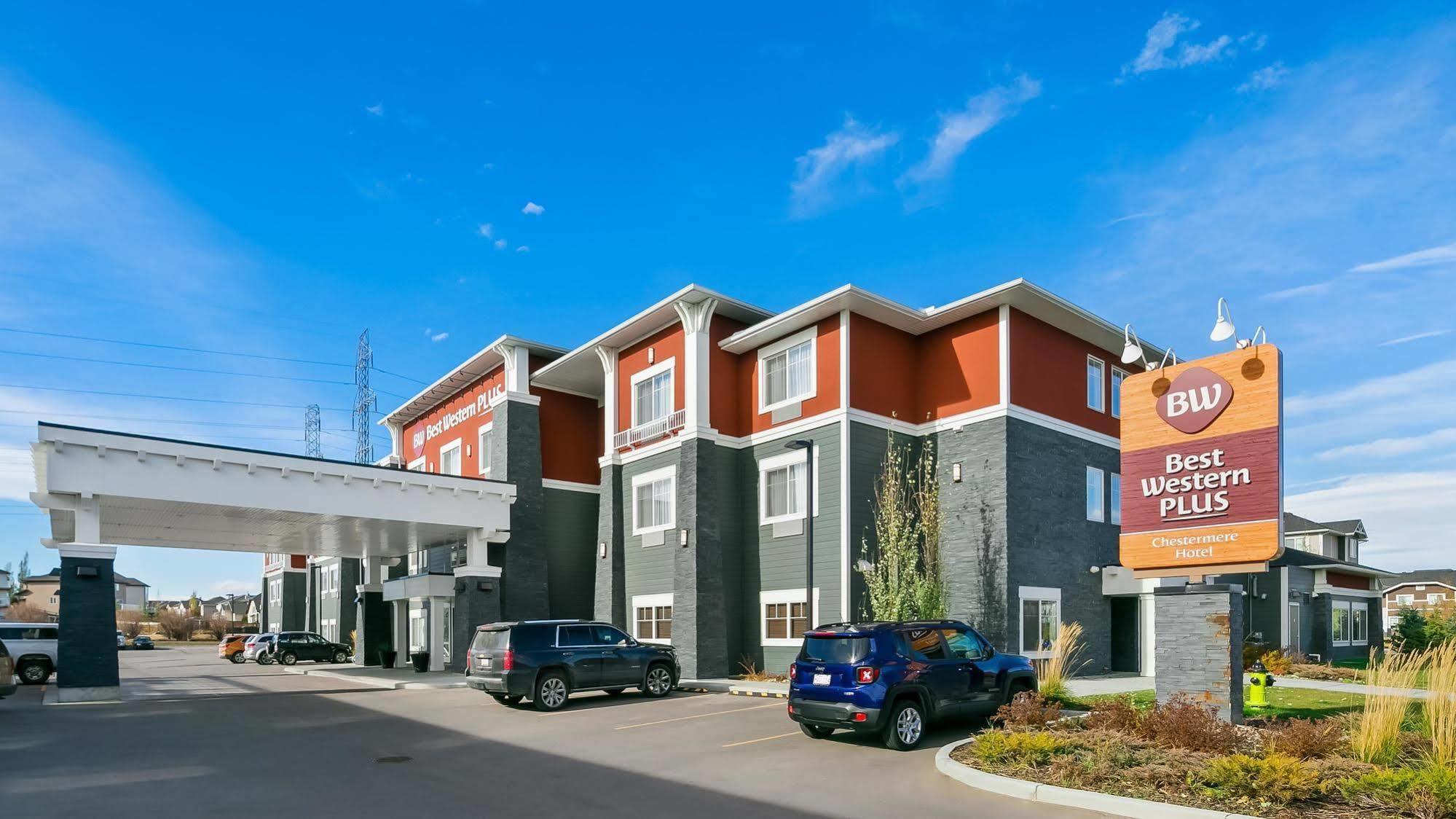 Best Western Plus Chestermere Hotel Экстерьер фото